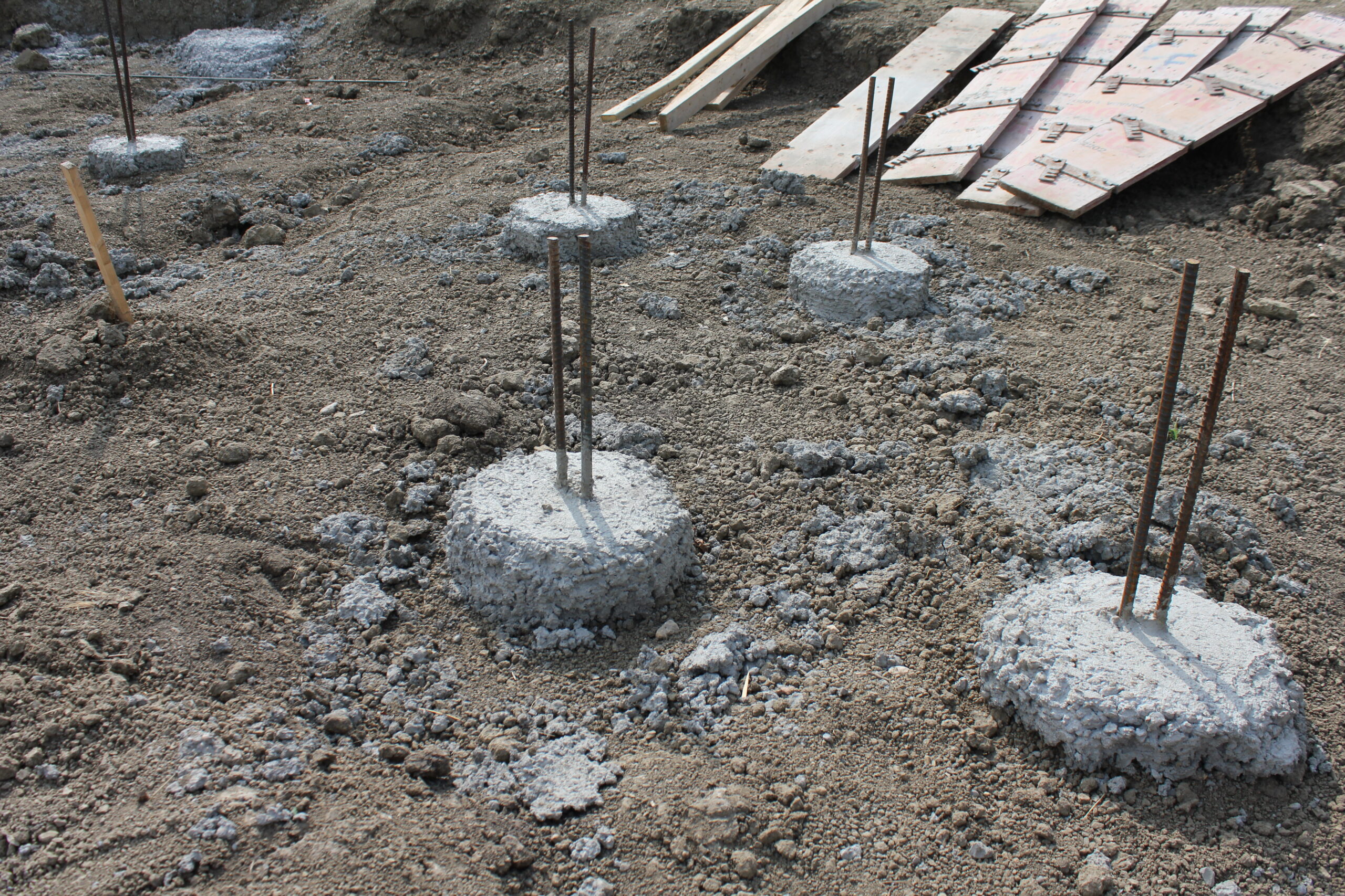 Piles - customfoundationssaskatoon.ca
